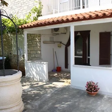 Garden Apartment Medulin
