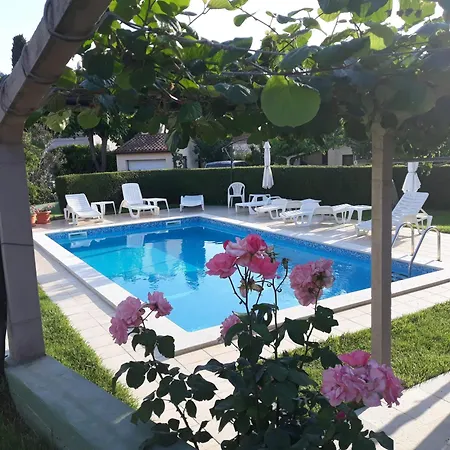 Garden Apartment