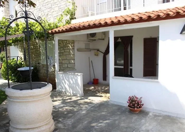 Garden דירה מדולין